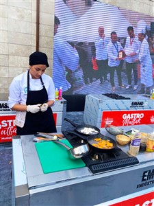 AKSARAY ÜNİVERSİTESİ GÜZELYURT MESLEK YÜKSEKOKULU AŞÇILIK PROGRAMI ÖĞRENCİLERİNDEN NİĞDE GASTRONOMİ FESTİVALİ’NDE BÜYÜK BAŞARI