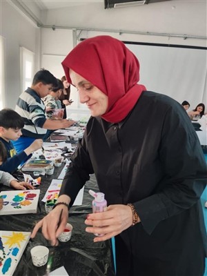 Bir Sanat Atölyesi Etkinliği